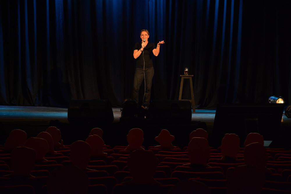 01-06-2020_la_primera_obra_teatral_del (2)