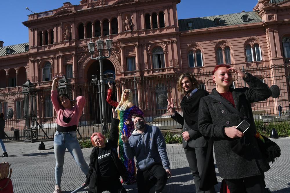 21-07-2021_ciudad_de_buenos_aires_personas