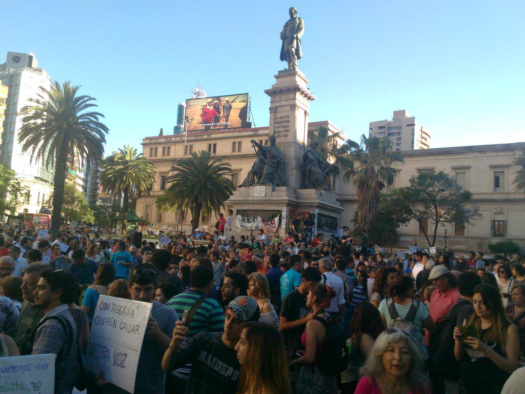Manifestación en la ex Plaza Velez Sarsfield 14 DICIEMBRE 2015  5