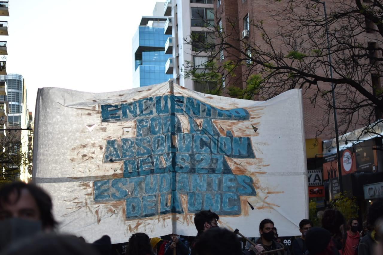 185950255_748235905857748_1215541972420295834_n