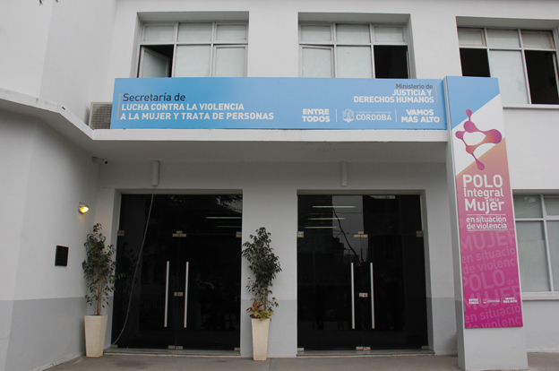 MG_5001-inauguran-el-servicio-educativo-para-el-area-de-Violencia-y-Trata-copia (1)