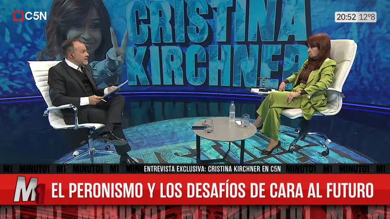 CRISTINA KIRCHNER con GUSTAVO SYLVESTRE en MINUTO UNO (3)