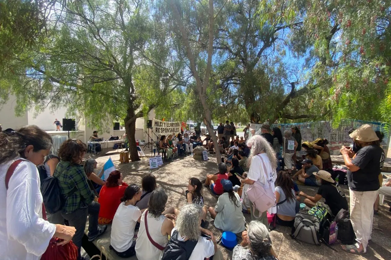 WhatsApp Image 2025-12-18 at 12.25.02 (1)