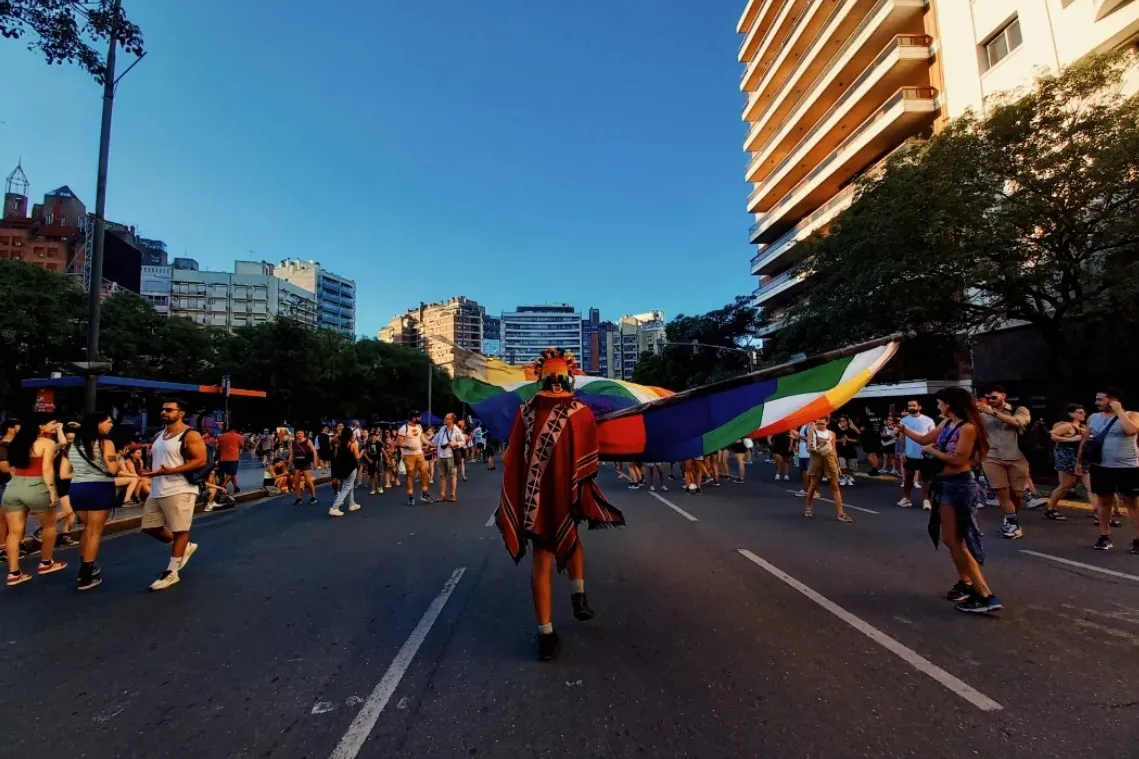 Captura de pantalla_3-2-2025_8470_