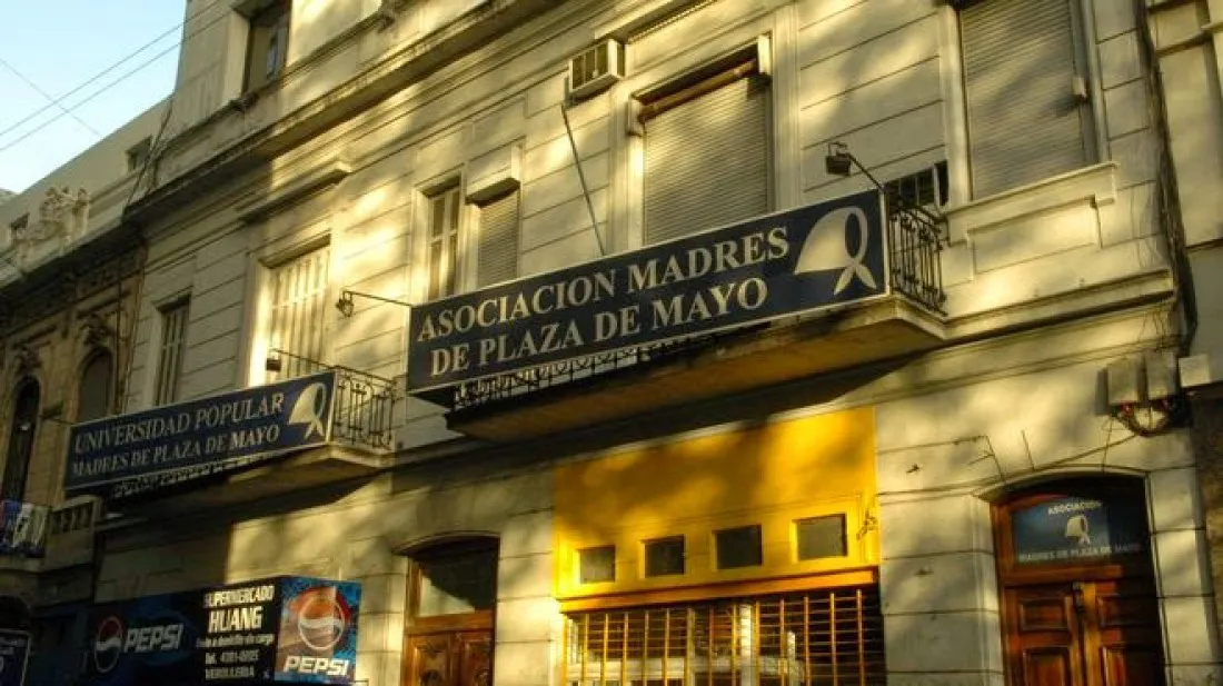 frente-universidad-popular-madres-plaza-de-mayo_1000_1100