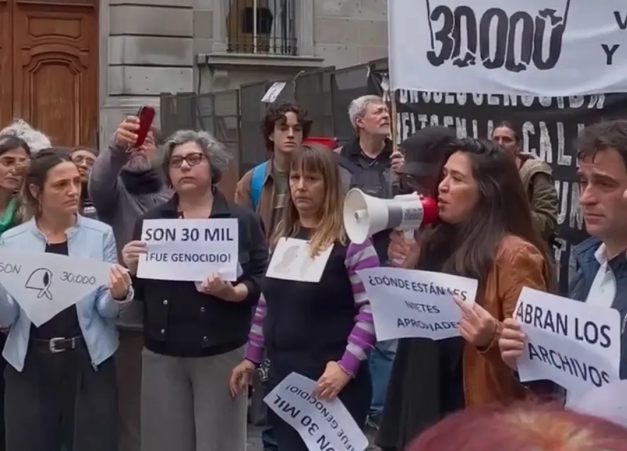 Captura de pantalla_25-8-2025_9104_argentina.indymedia.org