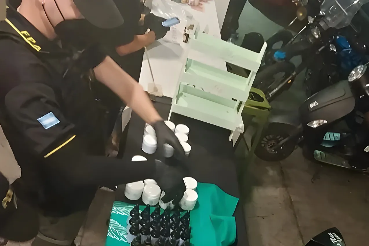 Captura de pantalla_24-2-2025_105143_www.instagram.com_Nero AI_Photo_Face