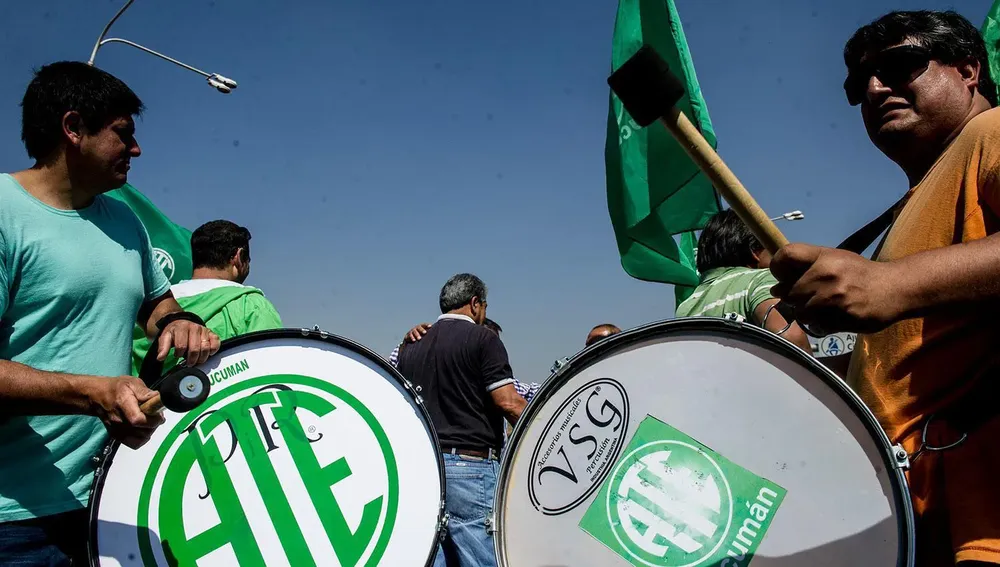 gremio-estatal-trabajadores-ate-durante-protesta-foto--archivo-la-gaceta-843830-135012
