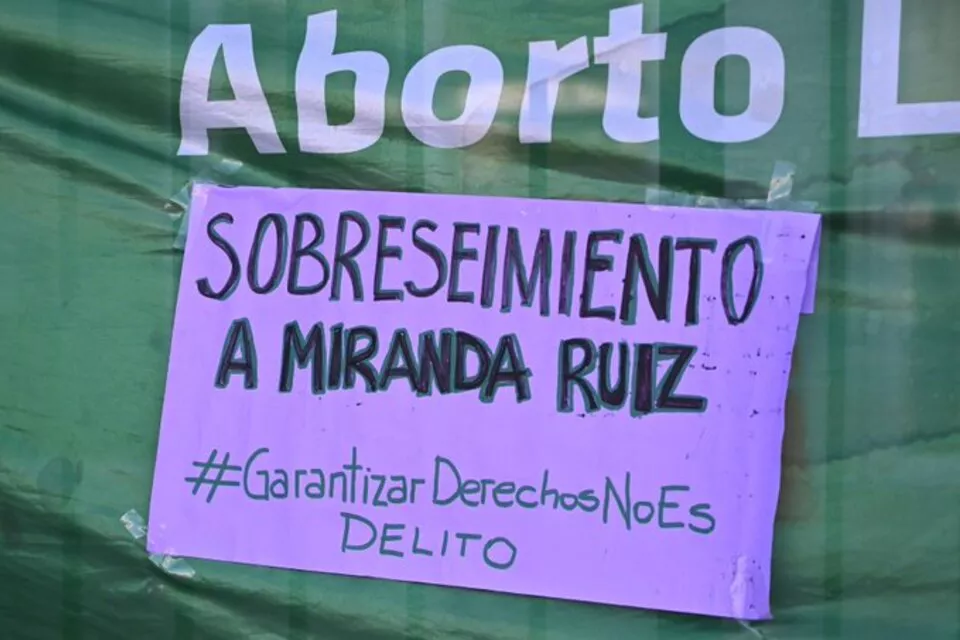 590355-miranda-20sobresei